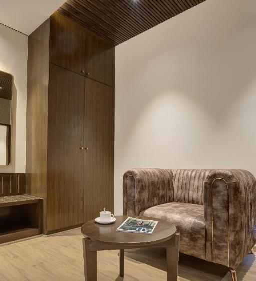 Студия Стандарт, Lance 21   Ashok Nagar