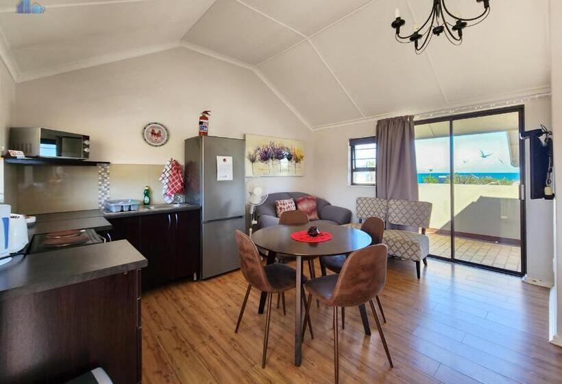 Номер Стандарт, Gonubie Guest Cottages