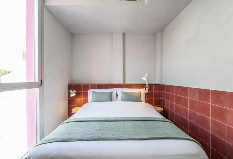 اتاق لوکس, Madrid Live Coworking   Self Service