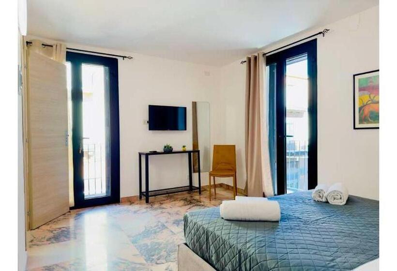标准间, Unique Rooms In Centro Città Bagno Privato E Climatizzatore
