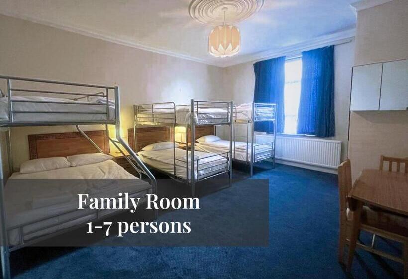 Семейный Номер Совместный Санузел, Helen S Hotel Near Wembley