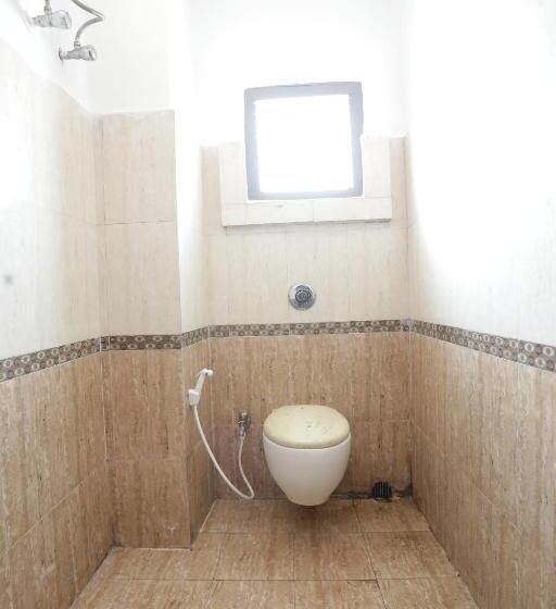 Номер Стандарт, Hi5 Stay Near Care Hospital By Morservices