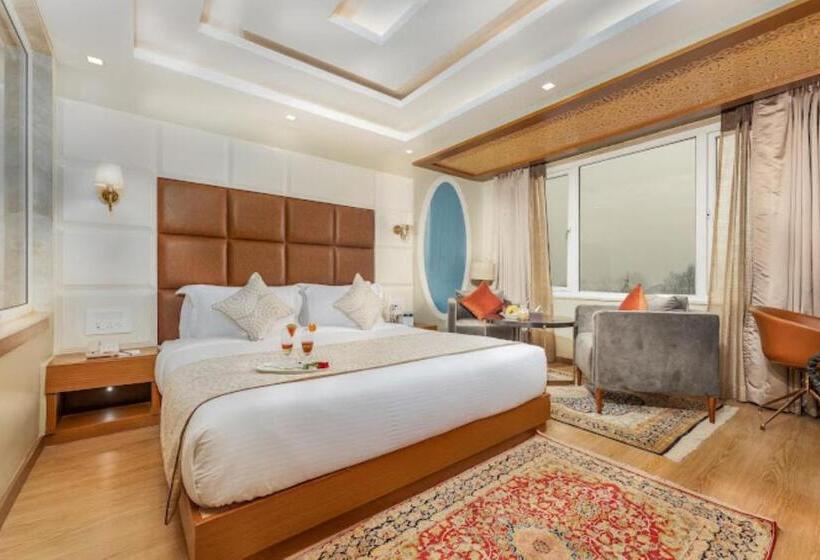 Номер Deluxe, Meerz , Srinagar