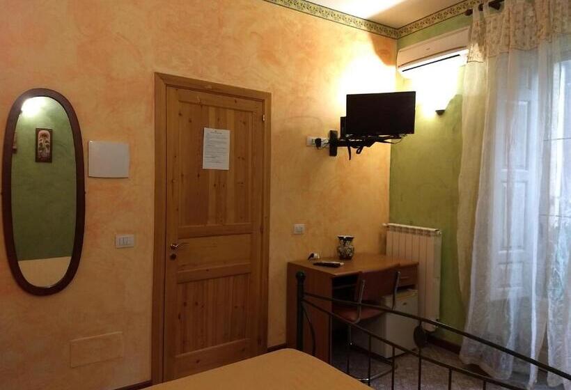 基本间, Palazzo Aprile