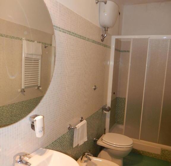 Номер Superior Одноместный, Albergo Dei Leoni