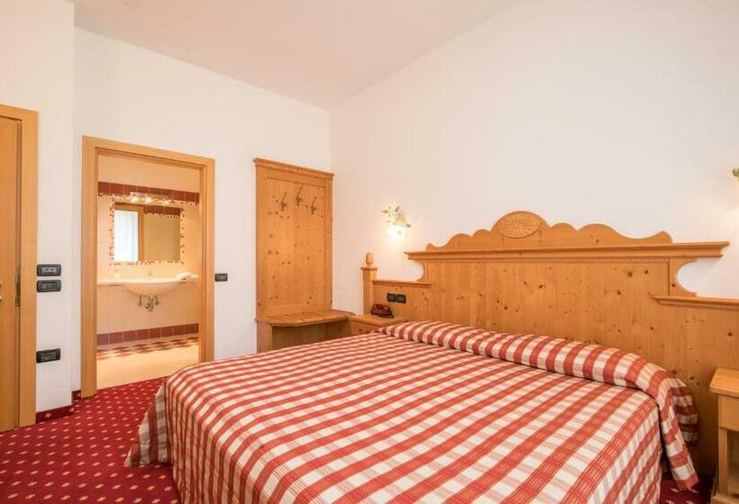 Quarto Estandar, Daniela