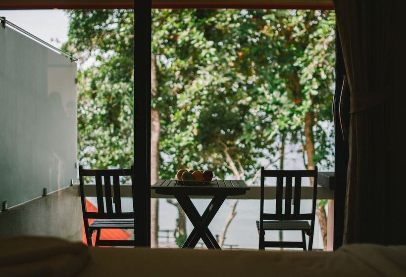 اتاق لوکس, Koh Chang Grand View Resort