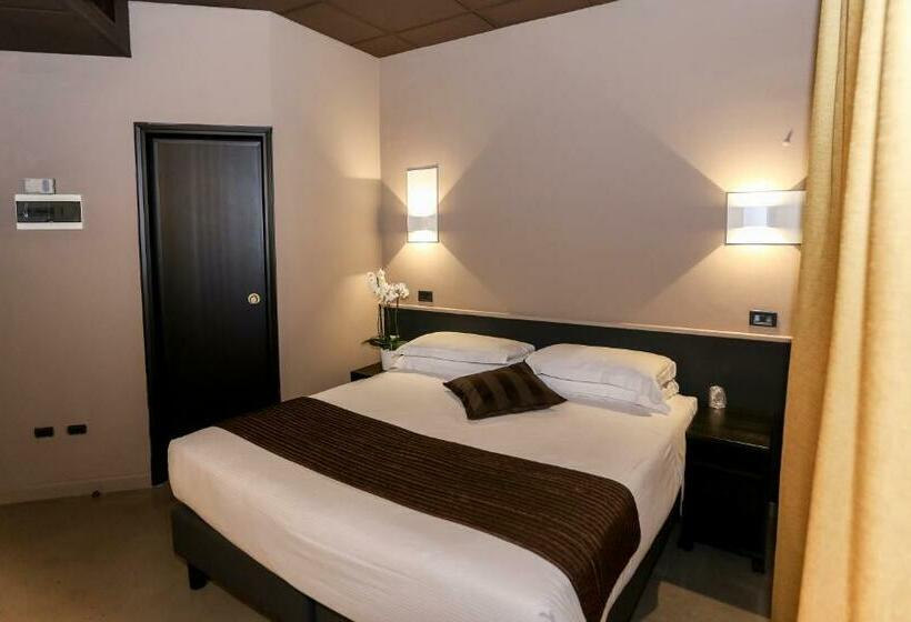 Quarto Estandar Individual, Mignon