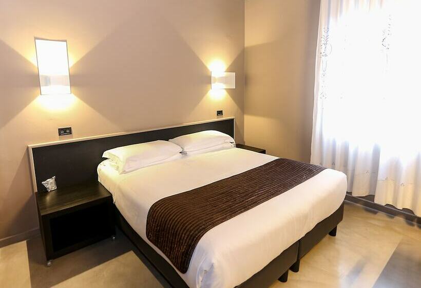 Quarto Estandar, Mignon