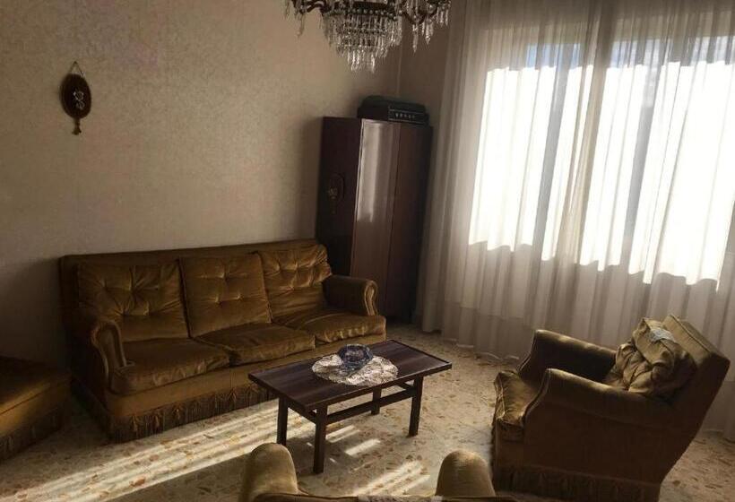 Номер Стандарт Трехместный, Room In Lodge   Stanza In Affitto Giarre