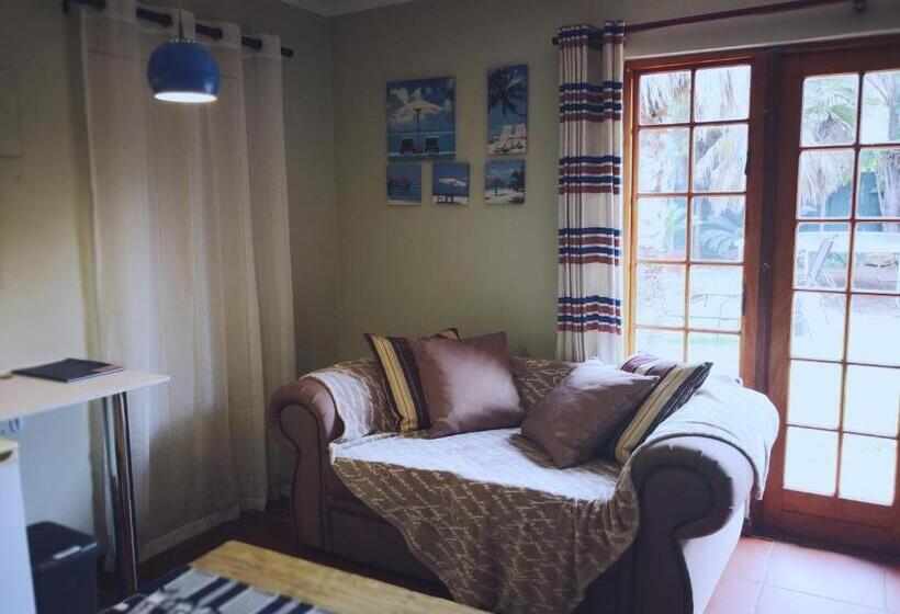 패밀리 룸, 3 Brothers B&b