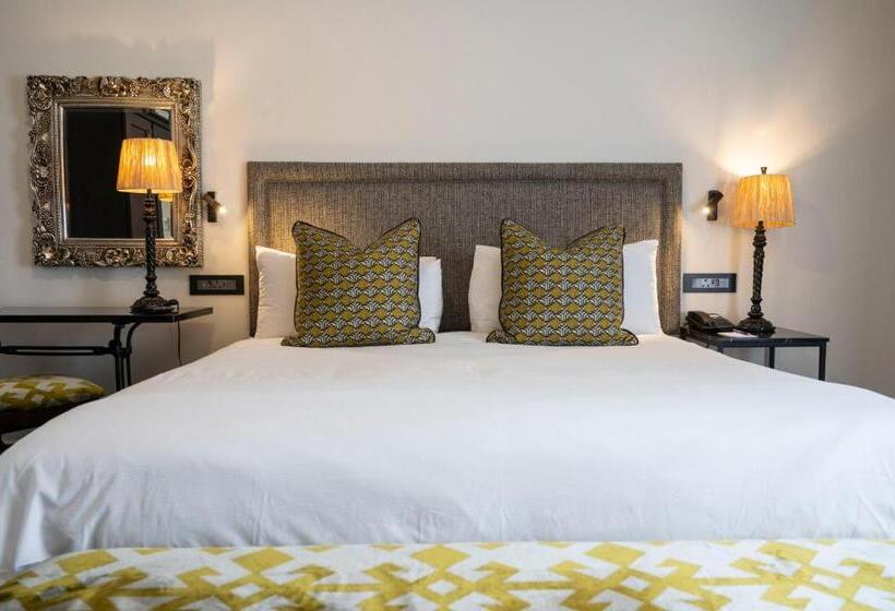 Люкс Кровать Кинг, Anew Hotel Hilton Pietermaritzburg
