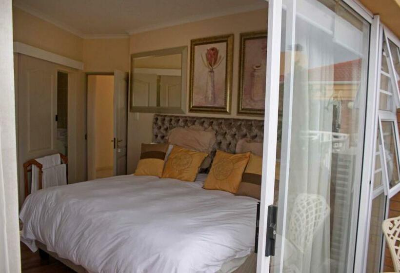 Номер Стандарт, Blougans B&b