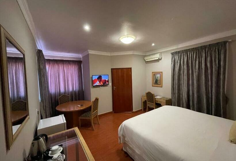 Номер Стандарт, Ngwenya Hotel & Conference Centre