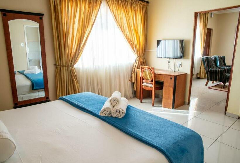 Номер Superior Кровать Кинг, Ngwenya Hotel & Conference Centre