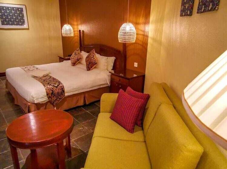 Номер Deluxe Вид на Сад, Palm Beach Resort & Spa