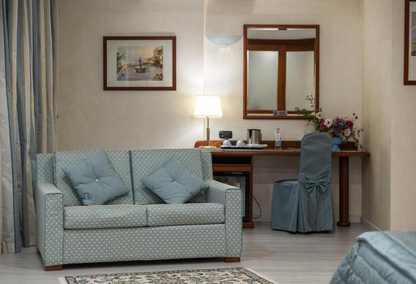 Люкс Вид на Сад, Edra Palace Hotel & Ristorante