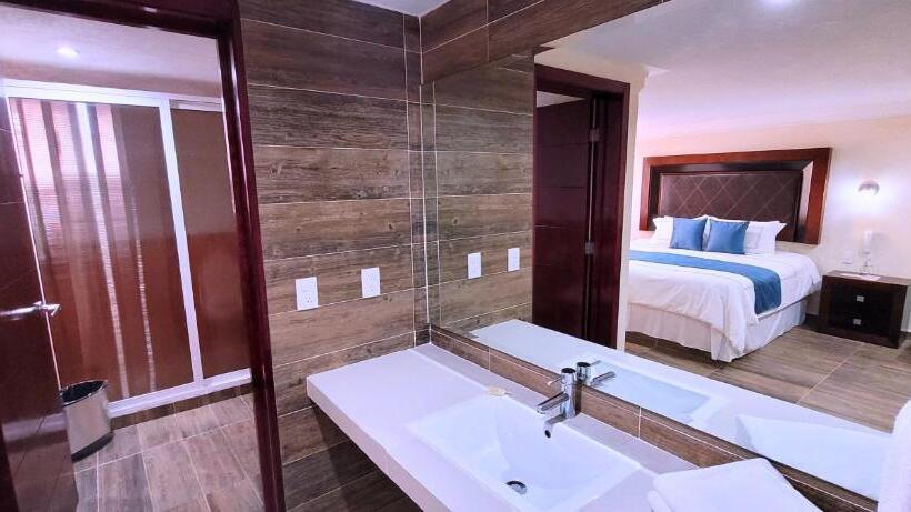 Standardzimmer Kingsize Bett, Tierras Blancas