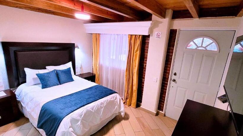 Quarto Estandar, Tierras Blancas