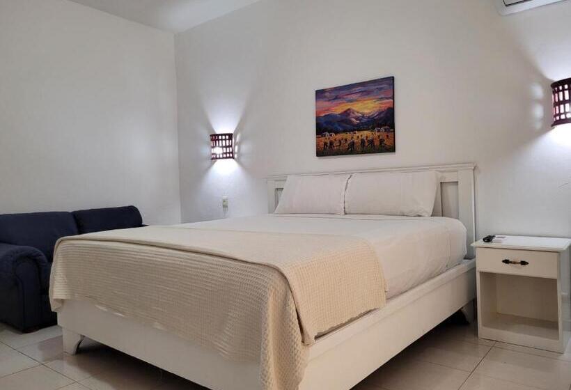سوییت, Drake Bolivar Santo Domingo