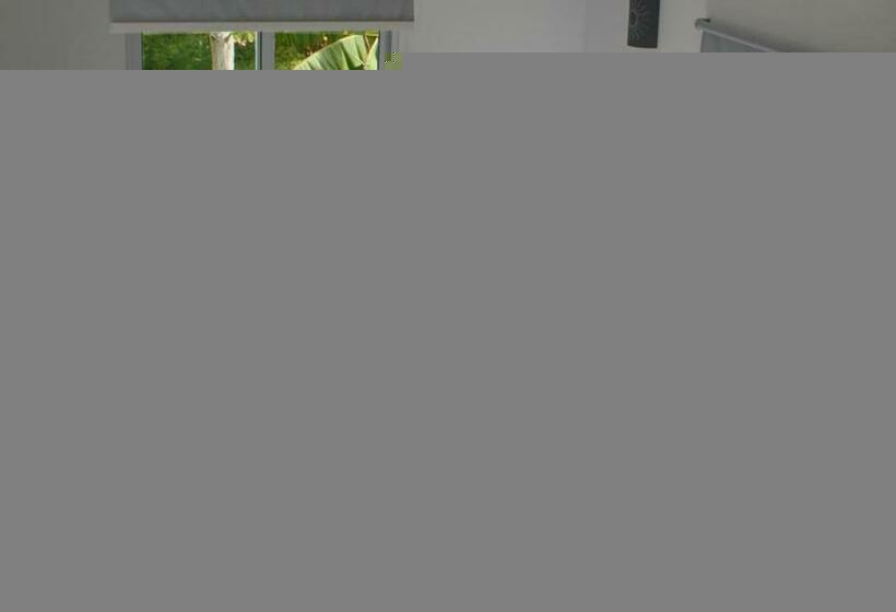 آپارتمان 1 خوابه با بالکن, Beach Hotel Casa Nina