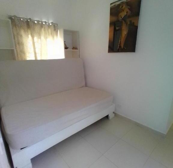 آپارتمان 1 خوابه همکف, Beach Hotel Casa Nina