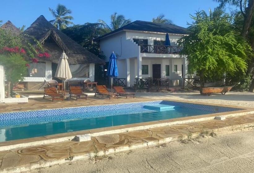 חדר דלוקס נוף לים, Kaure Sand Beach Lodge