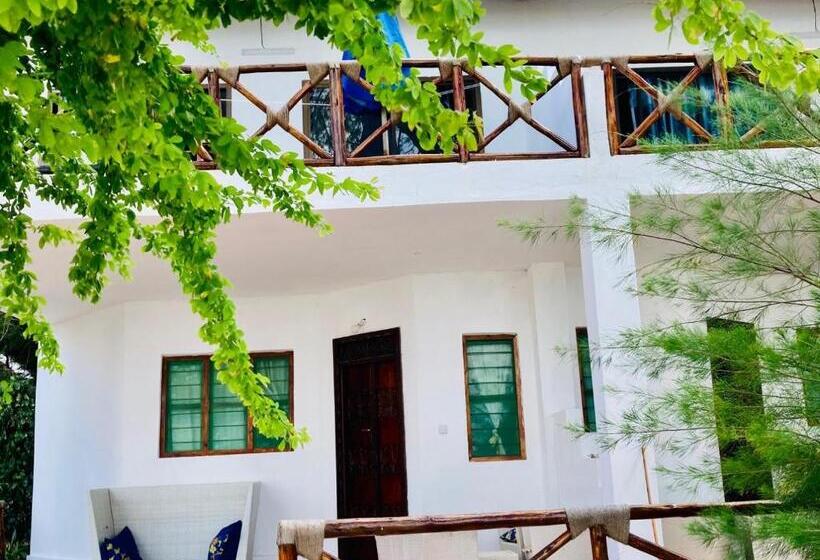 חדר דלוקס נוף לים, Kaure Sand Beach Lodge