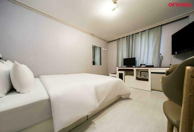 Номер Стандарт, Goodstay Grand Motel Chuncheon