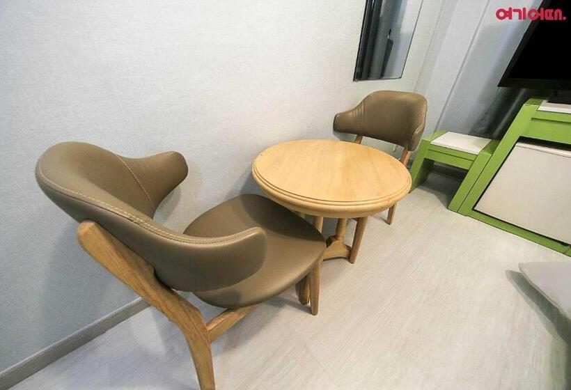 Номер Стандарт, Goodstay Grand Motel Chuncheon