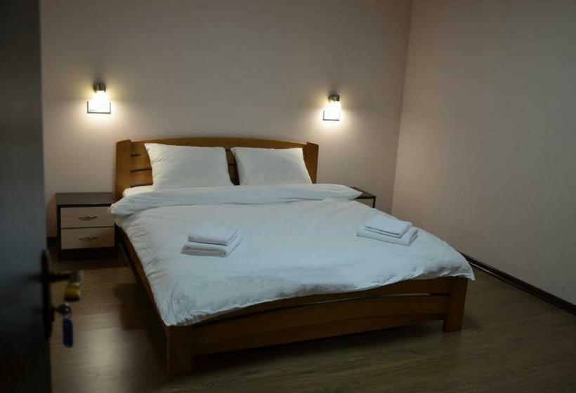اتاق استاندارد, Hostel Vshokoladi
