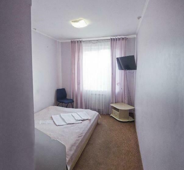 غرفة قياسية, Motel