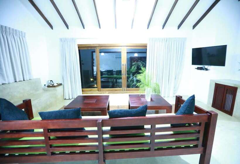 Family Suite, Pinthaliya Resort