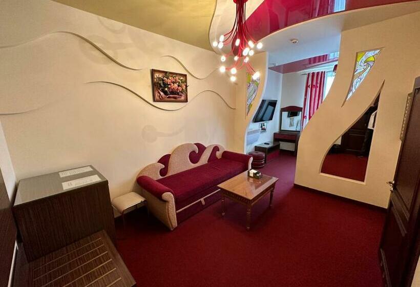 سوییت, Viktoriya Family Hotel Restaurant Complex