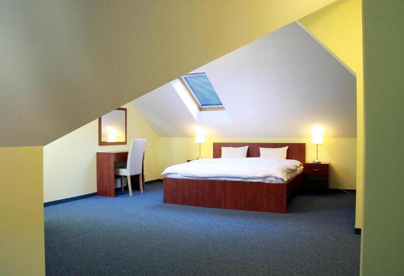 Duplex Junior Suite, Vera