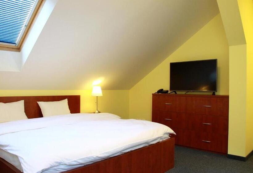 Duplex Junior Suite, Vera