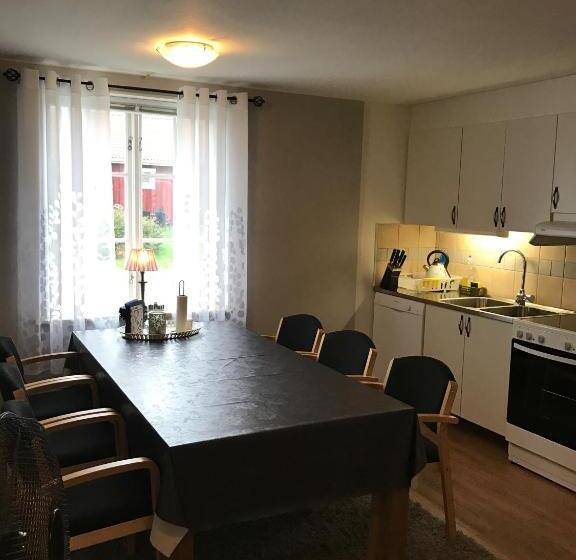 带2个卧室的公寓, Hedemora Logi