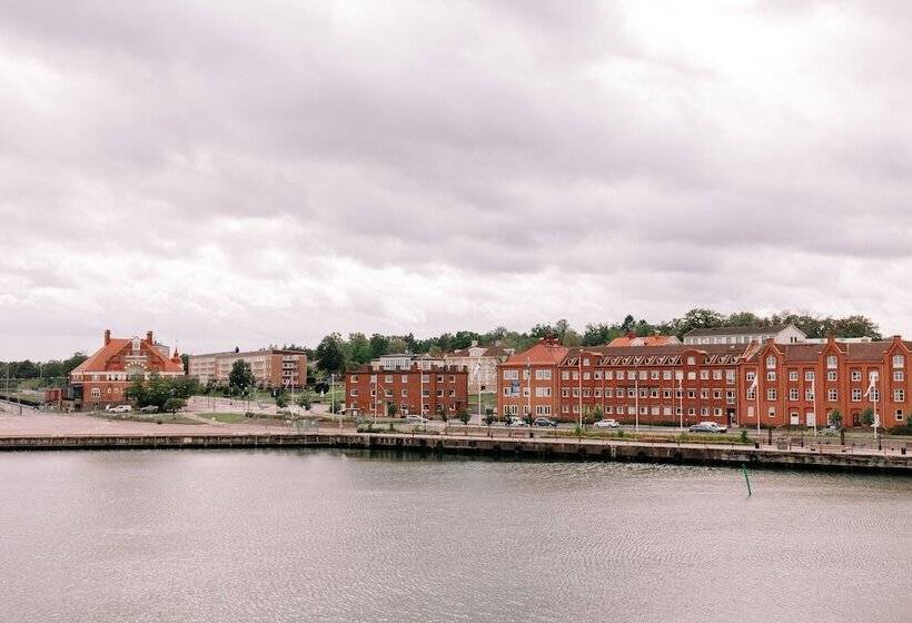 Номер Стандарт, Badholmen Restaurang & Hotell