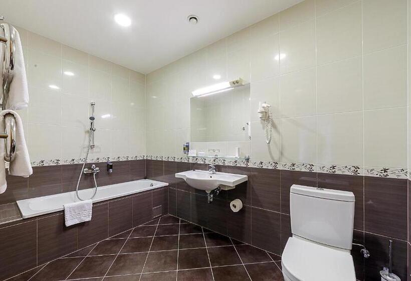 سوییت, Eglė Plus Medical Spa