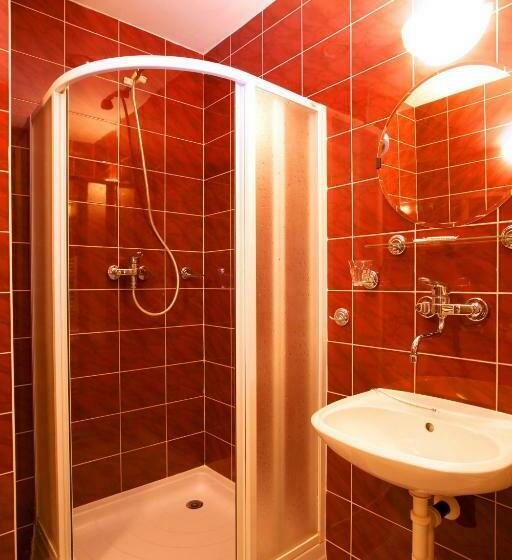 Standard Egyágyas Szoba, Floret