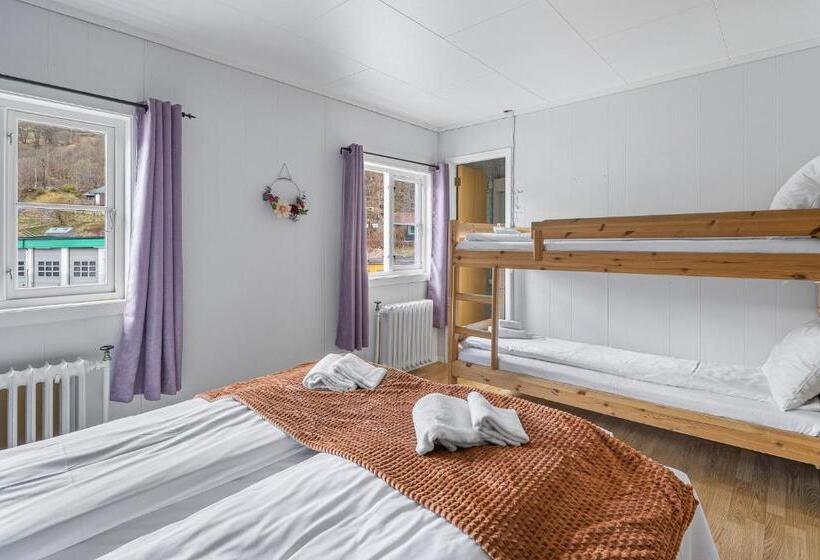 Семейный Номер, Hardanger Guesthouse