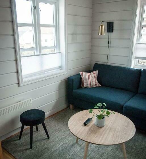 带1个卧室的带海景的公寓, Lødingen Brygge