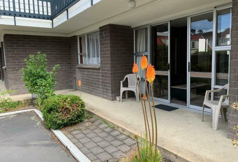آپارتمان 2 خوابه, Cumberland Motel