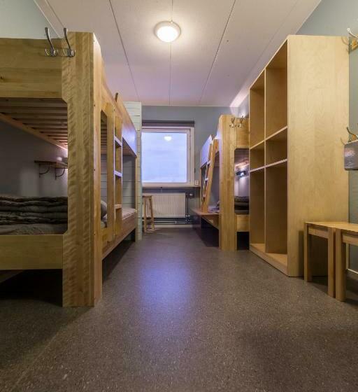 标准四人间共用浴室, Stf Abisko Turiststation