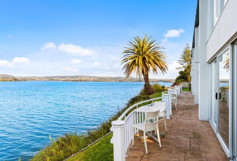 프리미엄 스튜디오, The Tauranga On The Waterfront