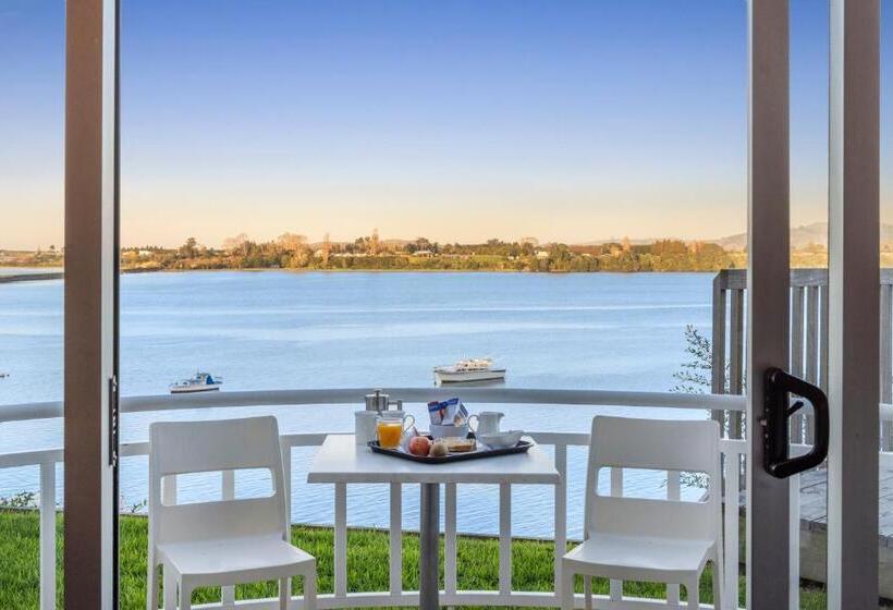 이그제큐티브 스위트 킹침대, The Tauranga On The Waterfront