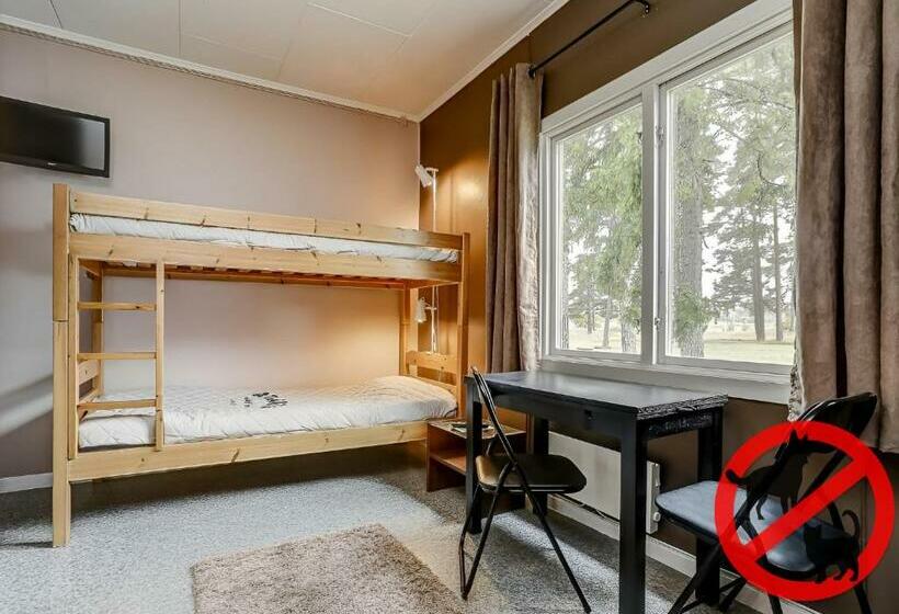 家庭间, Stf Hostel Lärbro/grannen