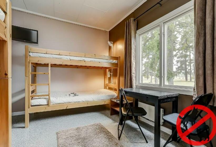 패밀리 룸, Stf Hostel Lärbro/grannen