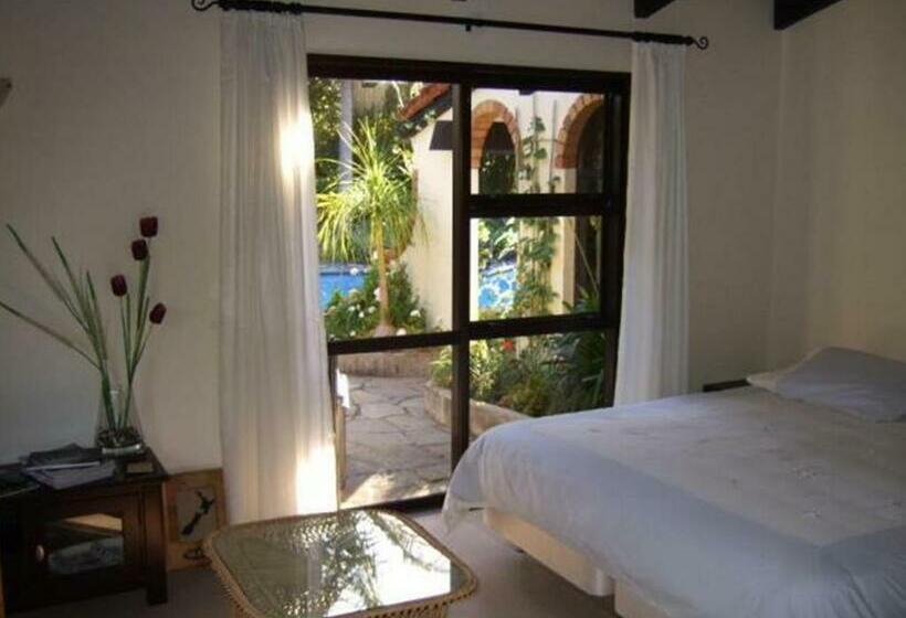 Апартаменты 2 Спальни, Waters Edge B&b