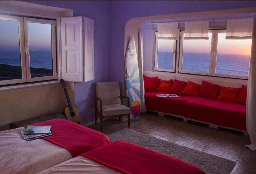 Номер Superior Вид на Море, Chill In Ericeira Surf House